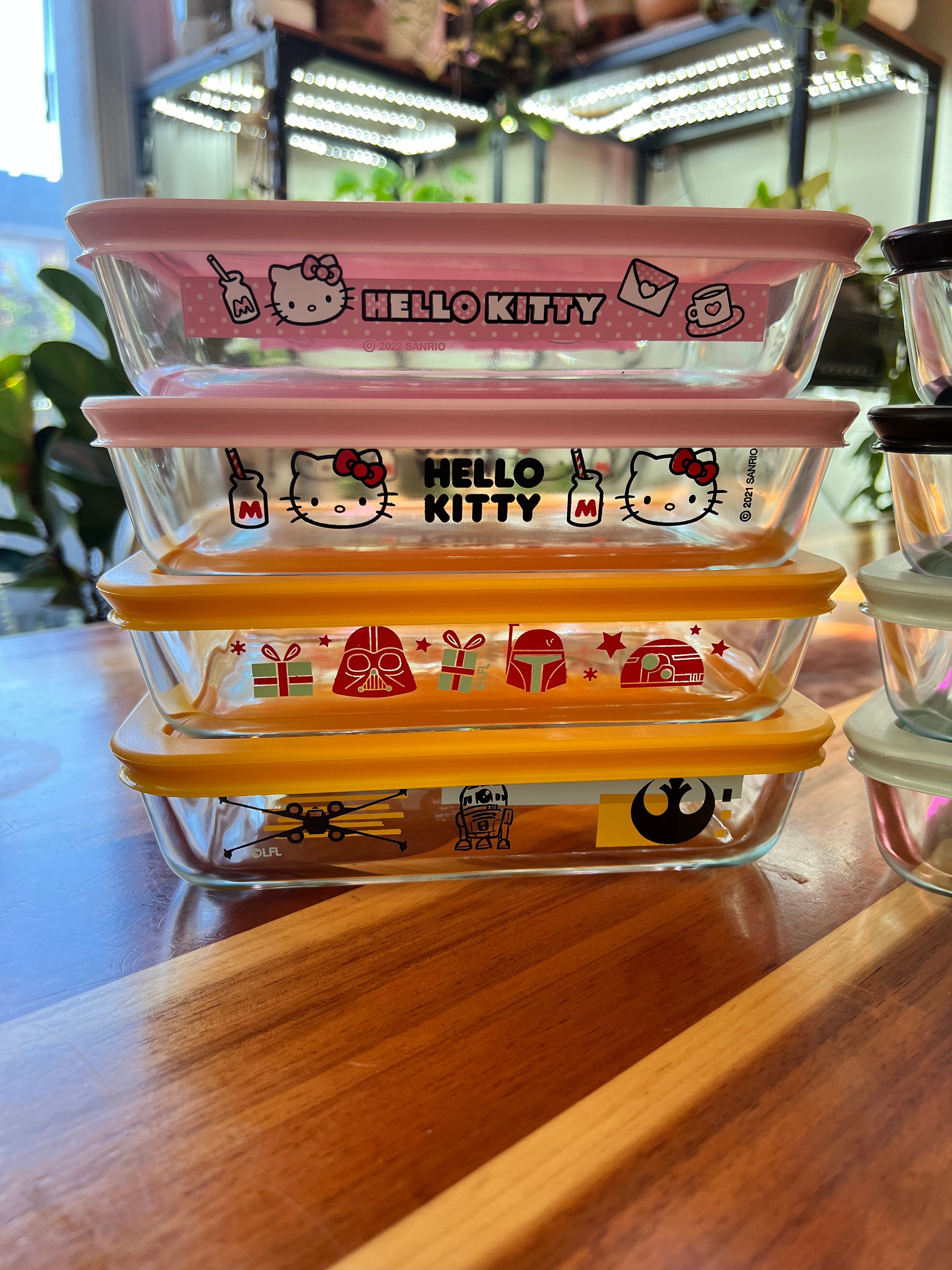Pyrex 3-cup Rectangle Glass Storage: Hello Kitty®, (No Lid)