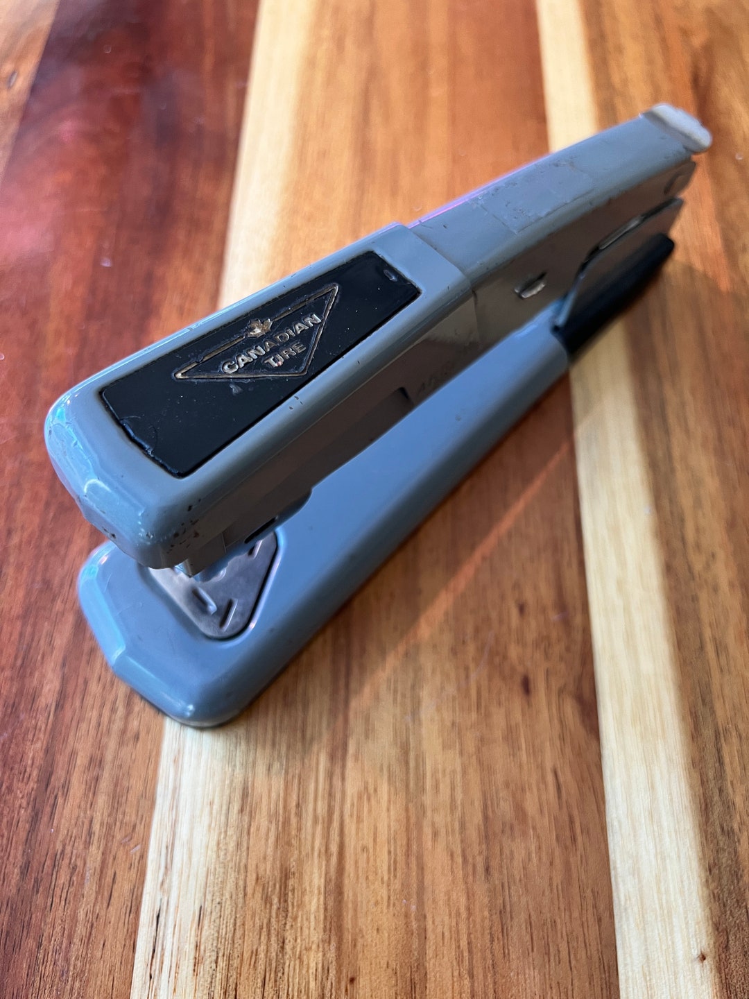 Vintage Arrow Stapler for Canadian Tire Company Canada/ Retro Vintage