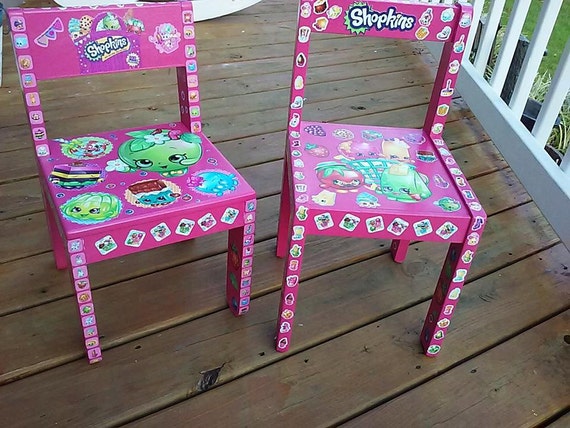 shopkins table and chair set