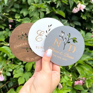 Posavasos de boda personalizados: recuerdos personalizados para invitados