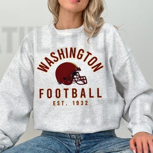 Washington Football Vintage Sweatshirt T-Shirt,Washington Crewneck Commander Sweater,Washington Fan Gift,Washington T-Shirt FGJ27