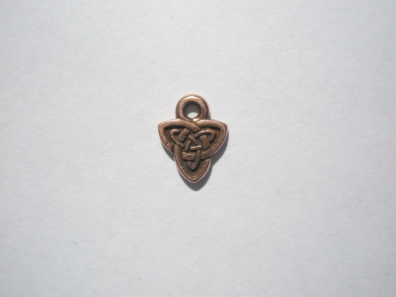 TierraCast Small Celtic Triad Charm/Drop, Antiqued Copper Plate 8x10.25mm 1 image 1