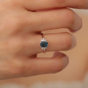 london blue topaz  diamond ring,Minimalist london blue topaz diamond ring ,natural topaz ring,birthstone ring ,14k white gold diamond ring