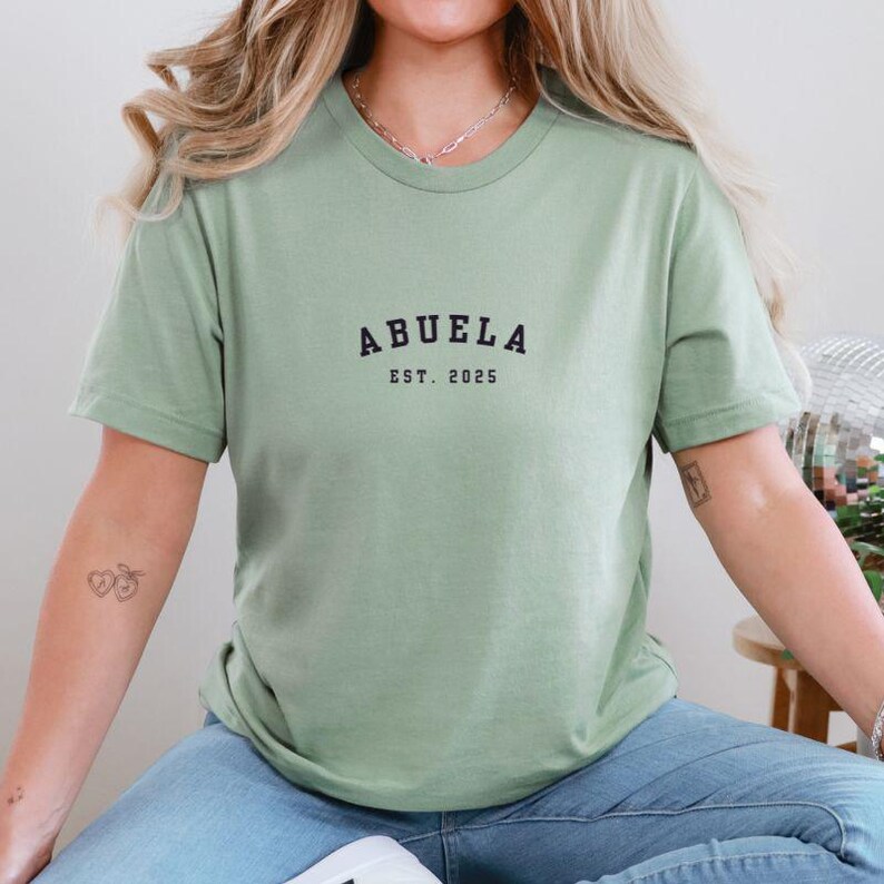 Abuelito Abuelita Est 2025 Matching Tshirts