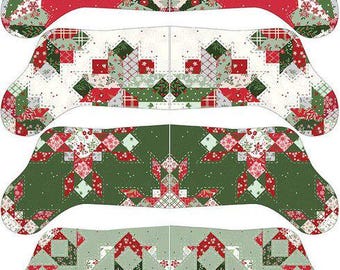 Panel 36"x48" Mistletoe and holly by Beverly McCullough for Riley Blake Designs