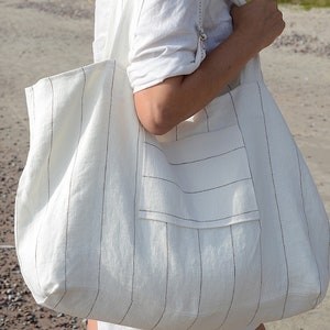 Gestreifte französische Leinentasche, übergroße weiße Strandtasche aus Leinen, französische Markttasche, Geldbörse aus natürlichem Leinen für den Urlaub, große Sommer-Einkaufstasche