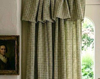 グリーンのギンガムチェック柄リネンカーテン、フリル付きトップパネル、ロッドポケット式ドレープ、フルレングスウィンドウパネル、リネン製ドアカーテン