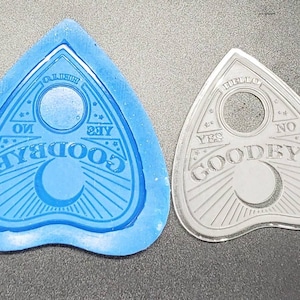 Planchette mold for resin