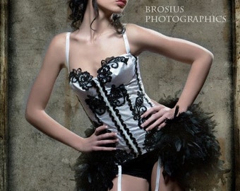 The Velvet Bones Circus Burlesque Feather Corset Costume M 34