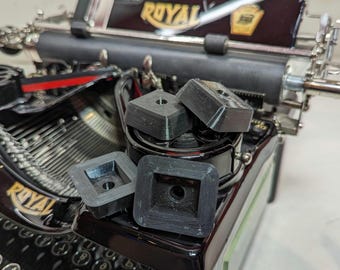 1930年代のAdler mod. 30タイプライター、ヴィンテージタイプライター