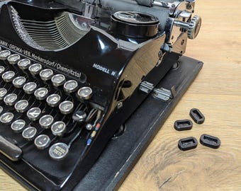 シーベル&ナウマン Erika no.5 タイプライター　1940年代東ドイツ 1940 Erika 5 Tab on the Typewriter Database