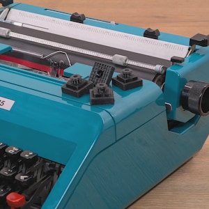 OLIVETTI STUDIO 45 整備済　中古品　超綺麗　鏡面仕上 Typewriter Olivetti Studio 45 - Etsy