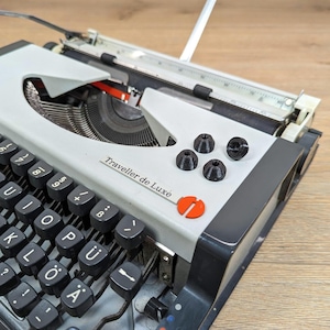 Pies para máquina de escribir Olympia Traveller / Traveller de Luxe