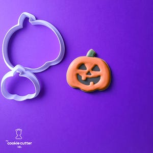 Pumpkin Cookie Cutter: Halloween Theme Fondant & Clay Cutter
