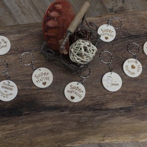 Small customizable wooden key ring