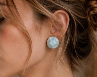 Vintage Light Blue Plastic Clip-On Earrings 1” Round Retro Mod Mid-Century Cute