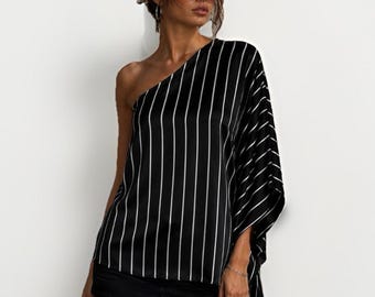 Vintage Y2K Small One Shoulder Striped Poncho Top Preppy Indie Sleeze Minimalist