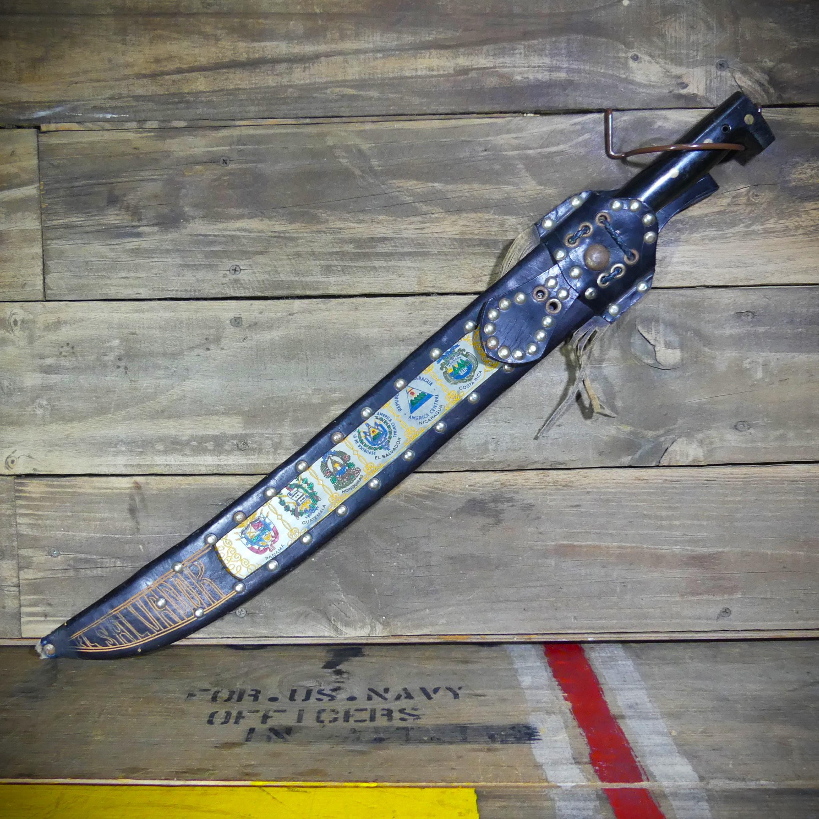 Corona Vintage No. 152 Machete Embossed With South American