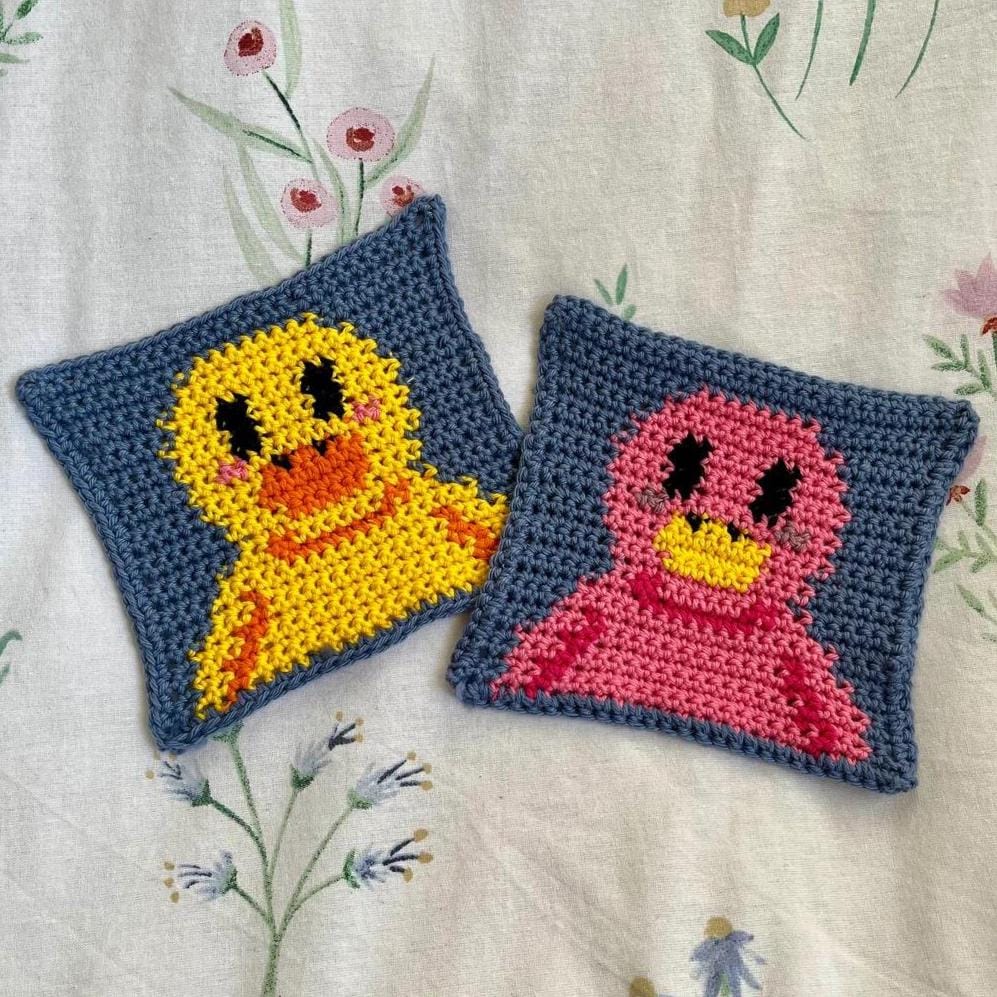 32 Rubber Duck Crochet Patterns for Quirky Handmade Gifts and Cute Decor 31 Rubber Duck Crochet Tapestry Pattern Mini Wall Hanging