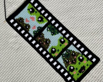 Frog Film Crochet Tapestry Pattern: Beginner-Friendly Wall Hanging (PDF Digital Download)
