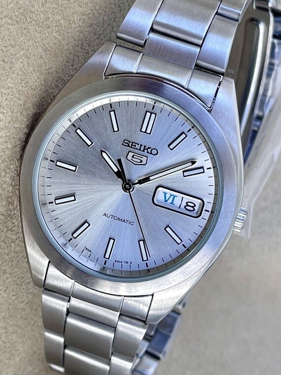 Ultra RARE Vintage SEIKO SNX993 Silver Datejust Style Automatic Watch PRISTINE Etsy