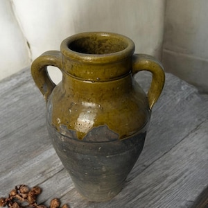 Vaso in terracotta turca vintage smaltato fatto a mano degli anni &#39;50, vaso per fiori in ceramica vintage, vaso vintage per arredamento per la casa, vaso smaltato, vaso per la casa