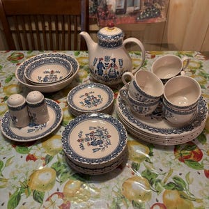 Johnson brothers hearts and flowers dishes - Etsy 日本