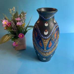Vintage mehrfarbige Gouda Holland Vase, signiert Nassa, guter Zustand mit einem Fehler
