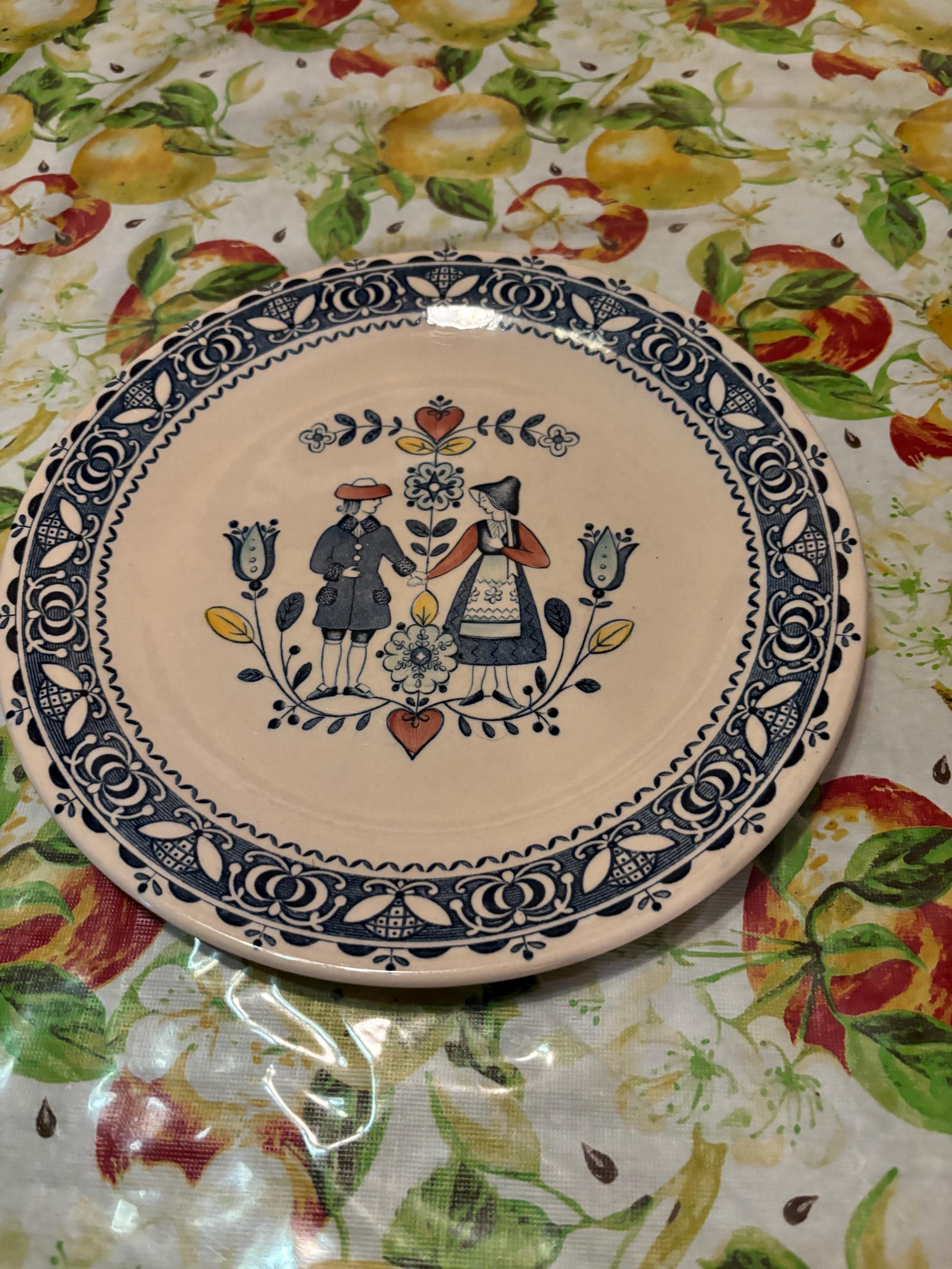 Johnson Brothers Hearts & Flowers Ironstone: Staffordshire