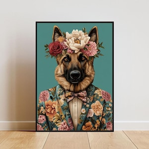 以下が含まれることがあります： 花柄のスーツと蝶ネクタイをつけたジャーマンシェパードの犬。犬はピンク、白、赤の花のついた花冠をかぶっています。背景はターコイズブルーです。