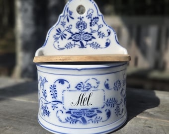 Caja de pared vintage azul cebolla / Bote de cocina de porcelana / Decoración estilo Delft alemán / Almacenamiento de pared rústico de granja / Cerámica azul y blanca
