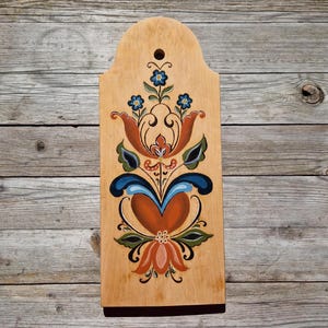 Norwegian Rosemaling Wall Art | Hand Painted Wooden Plaque | Folk Art Floral Decor | Scandinavian Cottage Style | Rustic Nordic Accent