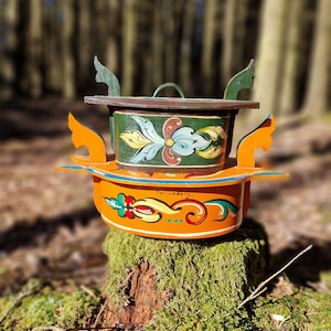 Vintage Norwegian Tine Box Set – Hand Painted Rosemaling Folk Art Bentwood Boxes | Nordic Decor | Scandinavian Keepsake Storage | Rustic Box