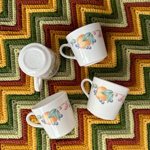 Abundance Corning Ware Mug Set