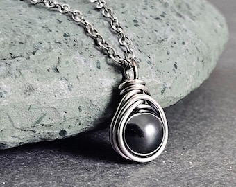 Black  Pearl Necklace: Wire Wrapped Sterling Silver Pendant