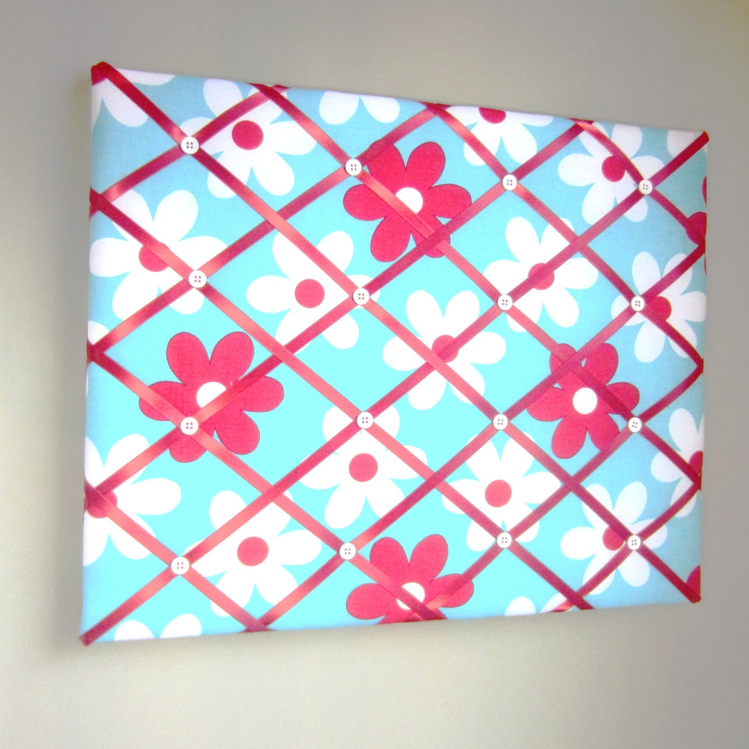 Note Board With Ribbon 16