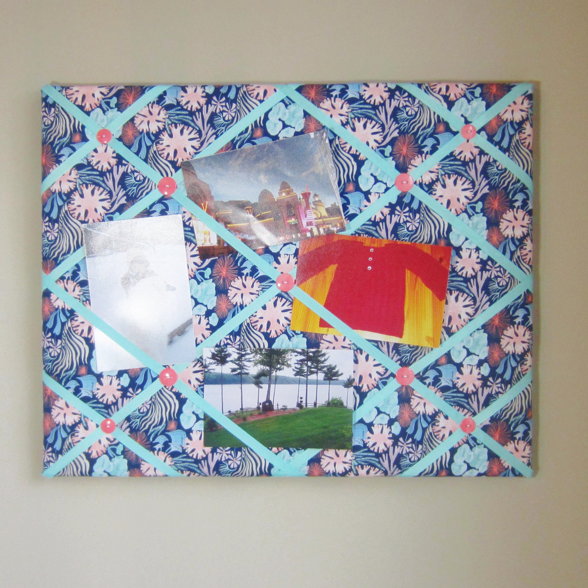 Note Board With Ribbon 16