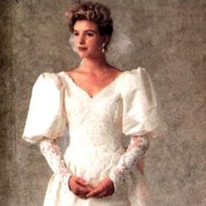 Vintage Butterick 5206 Misses' Wedding Dress Sewing Pattern Size 6-8-10-12, FF, USA Shipping Inclded