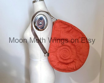 Cottagecore Large Snail Shell Backpack in Rust Valentine&#39;s Day Gift for Her, Snail Backpack