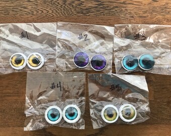CLEARANCE assortment of eyes GRADE C