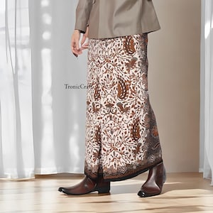 Sido Asih Sarong Elegant and Exclusive Batik,Batik Sarong,Traditional Batik,Handmade Sarong,Batik Wrap Skirt,Beach Cover Up,Summer Sarong