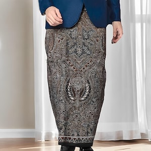 Pulung Kraton Batik Sarong Elegant and Comfortable,Batik Sarong,Traditional Batik,Handmade Sarong,Batik Wrap Skirt,Beach Cover Up