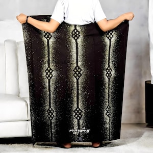 Exclusive Hand Stamped Batik Sarong Pitu Retro Motif Premium Cotton Traditional Indonesian Wrapper Cloth