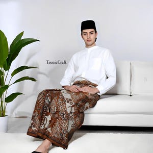 Sarwo Edi Batik Sarung Cotton Batik Sarung Classic Batik Design,Batik Sarong,Traditional Batik,Handmade Sarong,Batik Wrap Skirt,Beach Cover
