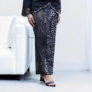 Ifana Pleated Batik Skirt Elegant and Comfortable Kebaya Bottom,Batik Pattern Skirt,Wrap Skirt,Batik Skirt,Ethnic Batik,Bali Beach Skirt