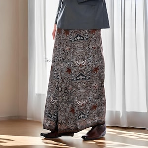 Batik Dagel Sarong Elegant and Comfortable,Batik Sarong,Traditional Batik,Handmade Sarong,Batik Wrap Skirt,Beach Cover Up,Summer Sarong