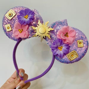 Tangled / Rapunzel inspired Mickey / Minnie Mouse ears headband. lightweight. standard size.
