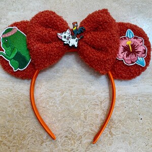 Moana Inspired Mickey/ Minnie Mouse ears headband. Disney headband. Moana mouse ears. hei hei, pua, tefiti Disney ears. lightweight.
