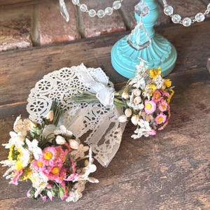 Vintage 1990 (Set/2)   6" paper & silk flower bouquet bundles (take apart for Hair Clips, Floral Topiary)  Set 0 Pink Yellow White accents