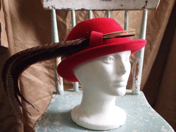 Vintage 50's FRANK OLIVE Hat Red Wool Feather - image 3